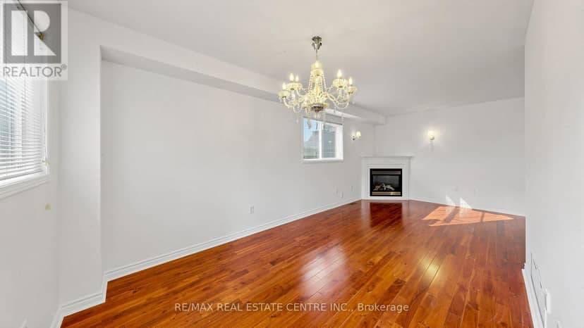 30 Culture Crescent, Brampton, photo 6