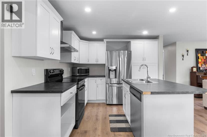 72 Hanington — photo 14 of 30
