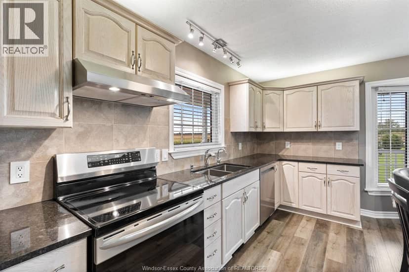 2208 COUNTY RD 20 West — photo 12 of 34