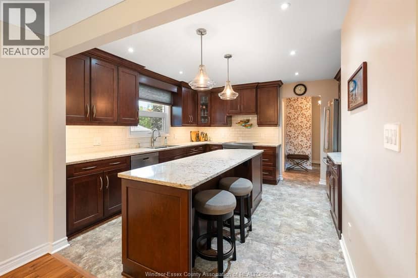234 Essex Rd 18 — photo 11 of 40