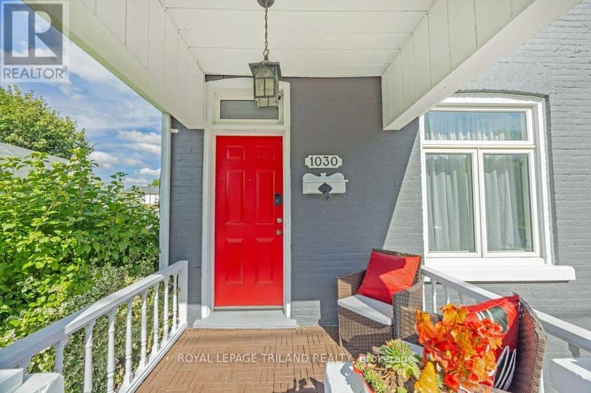 1030 York Street — photo 2 of 40