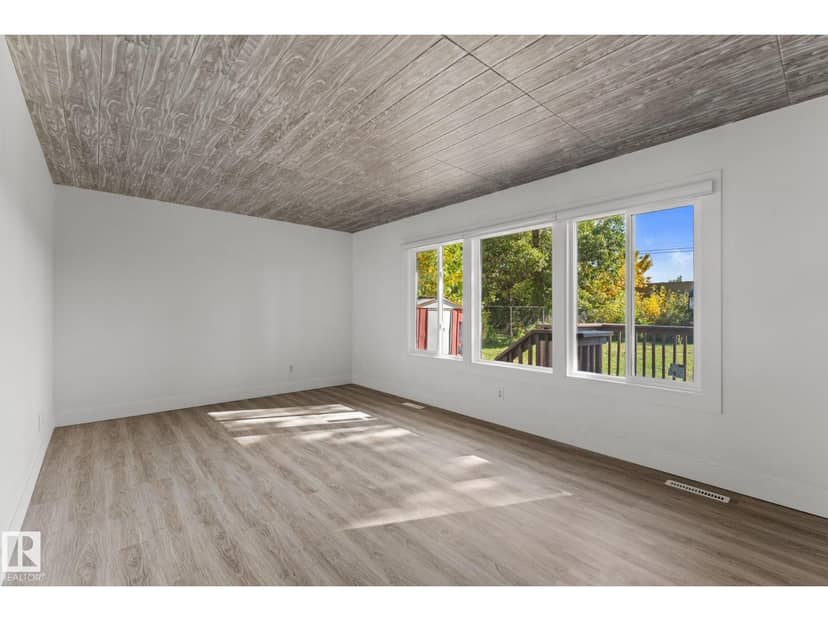 970 Alder Ave — photo 11 of 40