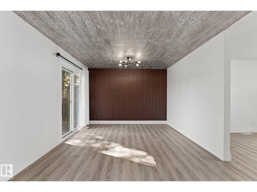 970 Alder Ave — photo 13 of 40