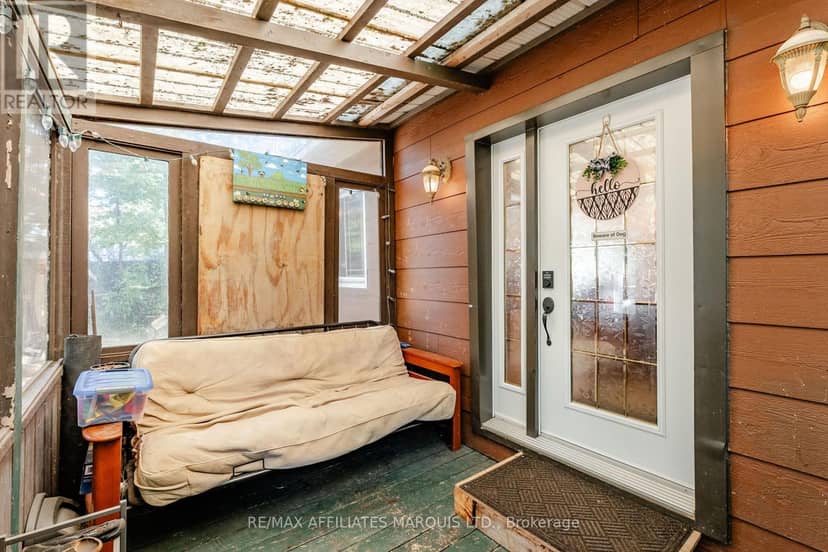 6286 Pleasant Drive — photo 9 of 40