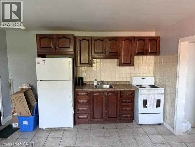 1759 KING Street E Unit# 32 — photo 3 of 18