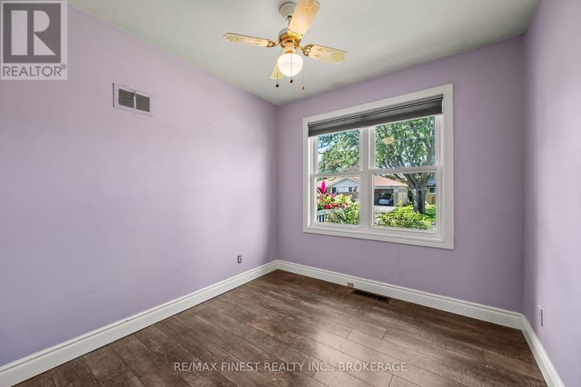 193 Hawthorne Avenue — photo 11 of 36