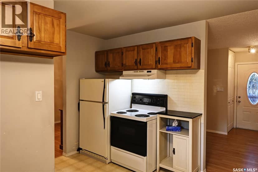 321 Winnipeg AVENUE N, Saskatoon, photo 7