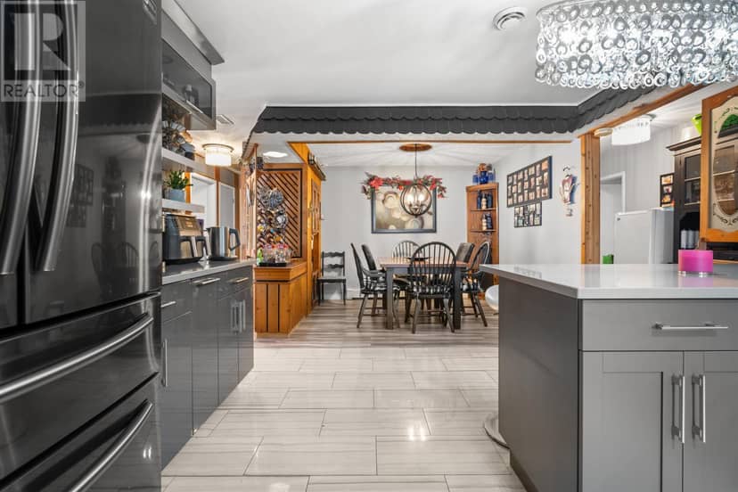 16 Rogers Avenue — photo 20 of 40