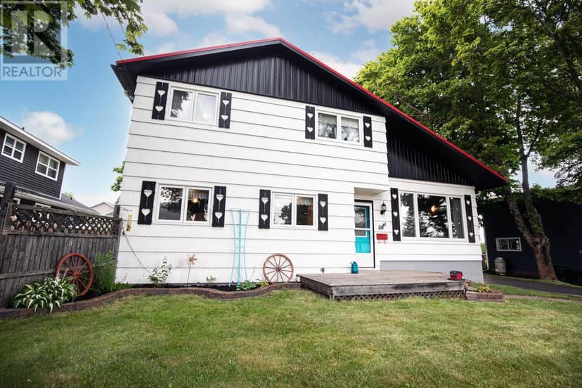 8 Allison Avenue — photo 18 of 40