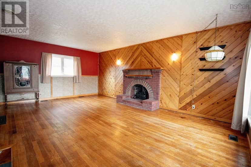 8 Allison Avenue — photo 33 of 40