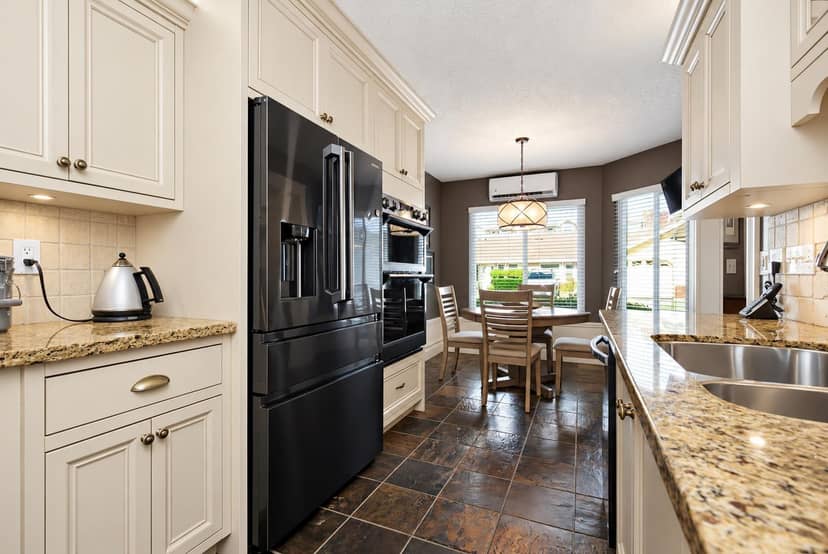 76 1973 WINFIELD DRIVE, Abbotsford, photo 8