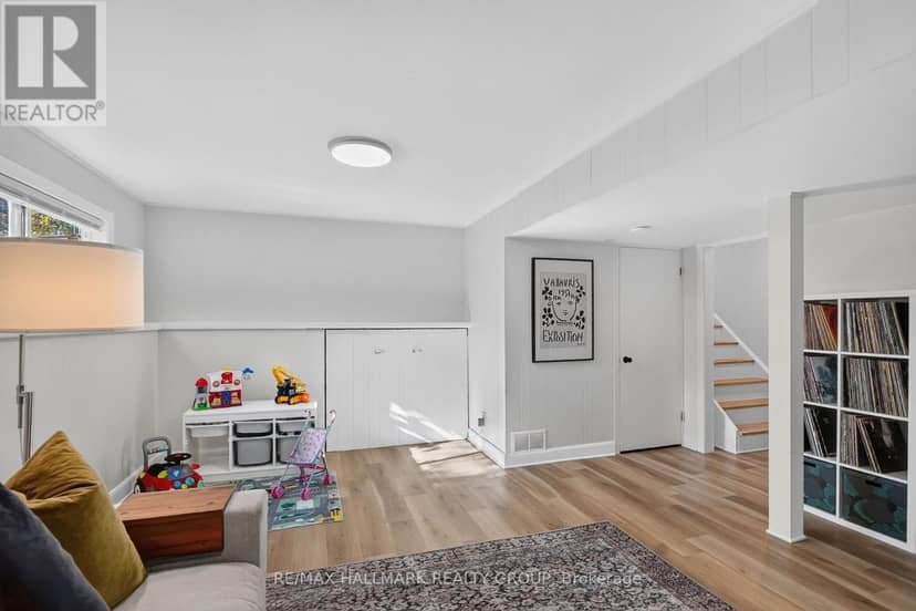 181 Wellington Street — photo 31 of 40
