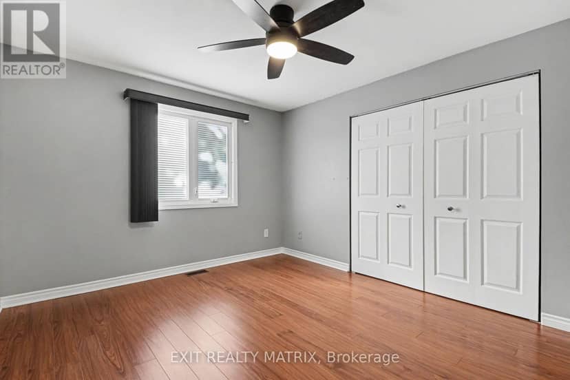 100A - 902 Notre Dame Street — photo 8 of 10