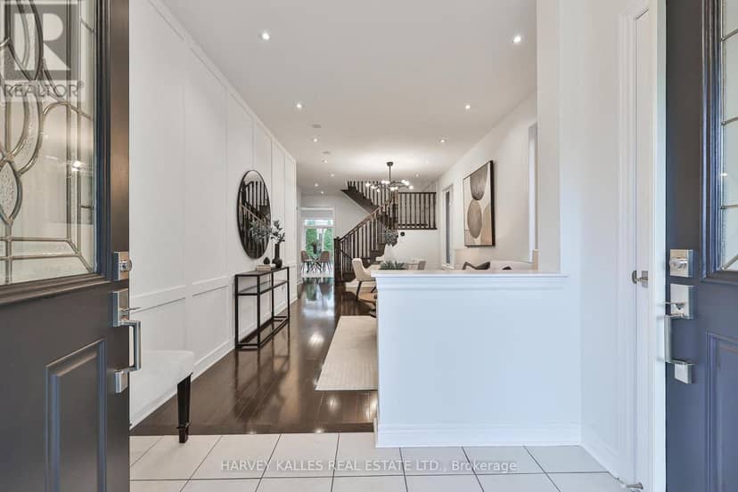 46 Grayleaf Drive — photo 4 of 40