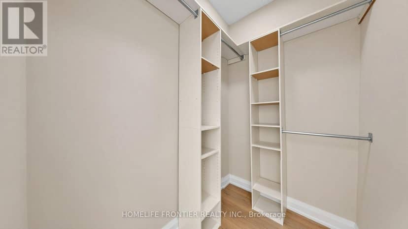 108 - 20 North Park Road — photo 14 of 25