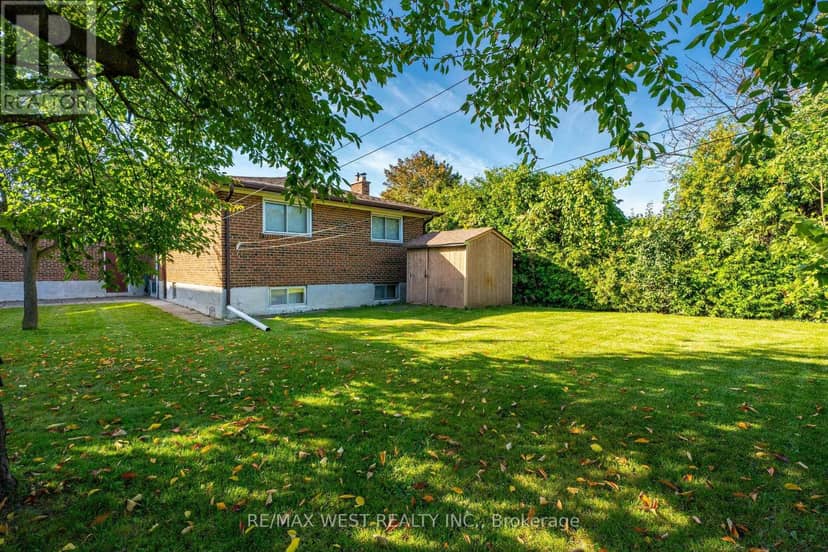 18 Pheasant Valley Court — photo 9 of 10