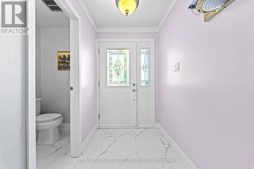 27 Jefferson Road — photo 3 of 40