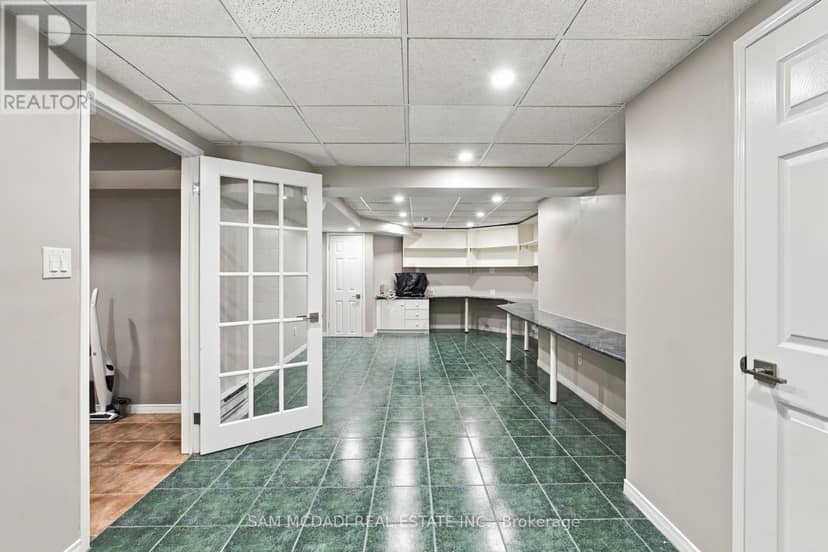 5289 Fallingbrook Drive — photo 38 of 40