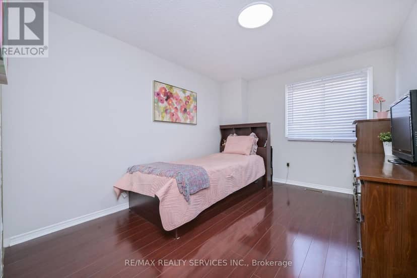67 Sandmere Avenue — photo 25 of 33