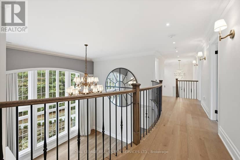 1601 Venetia Drive — photo 31 of 40