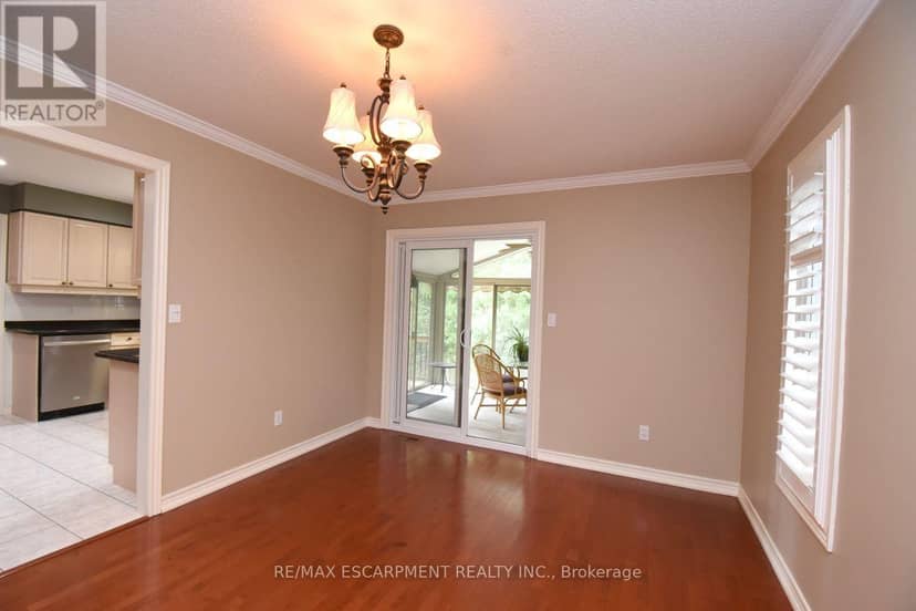 715 Bateman Court — photo 11 of 40