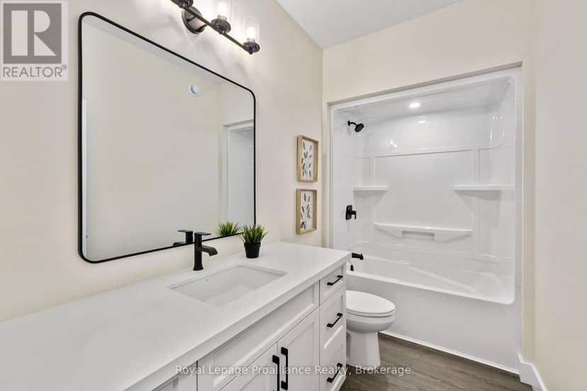 12 Greenfield Drive — photo 18 of 32
