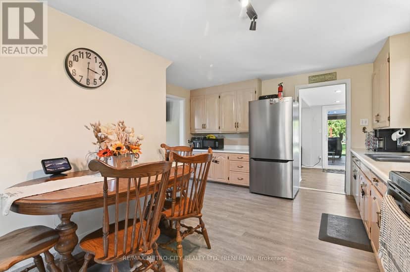 2328 Kerr Line, Whitewater Region, photo 6