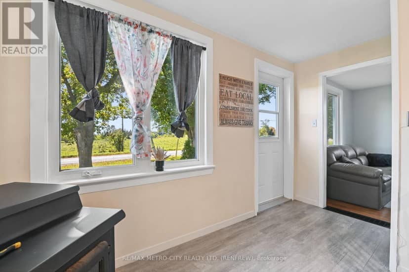 2328 Kerr Line, Whitewater Region, photo 4