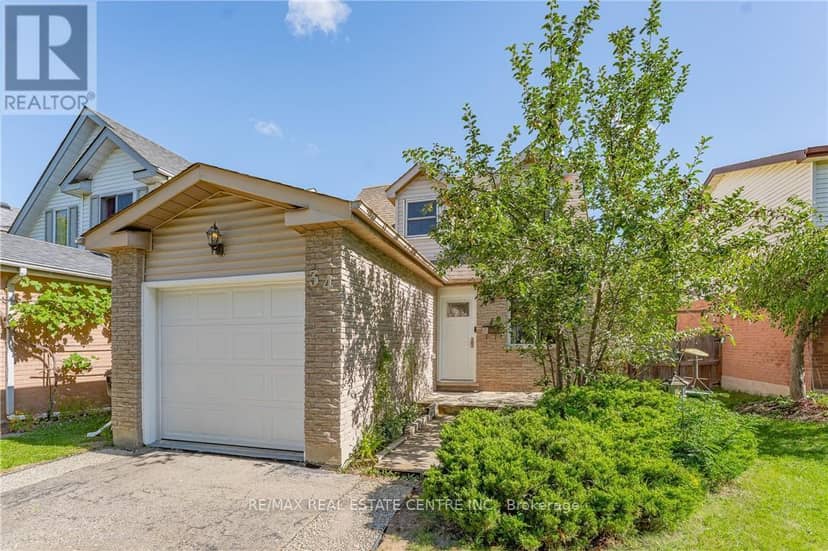 34 Camrose Court — photo 4 of 40