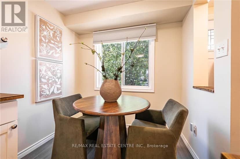 34 Camrose Court — photo 8 of 40