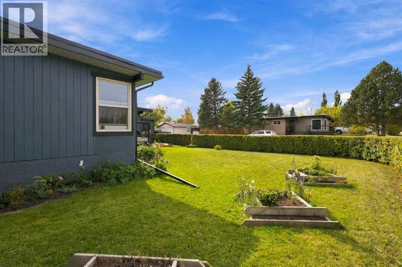 5141 43 Street — photo 35 of 40