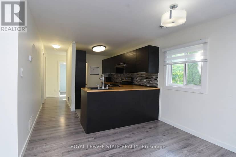 10 Graham Street — photo 11 of 27