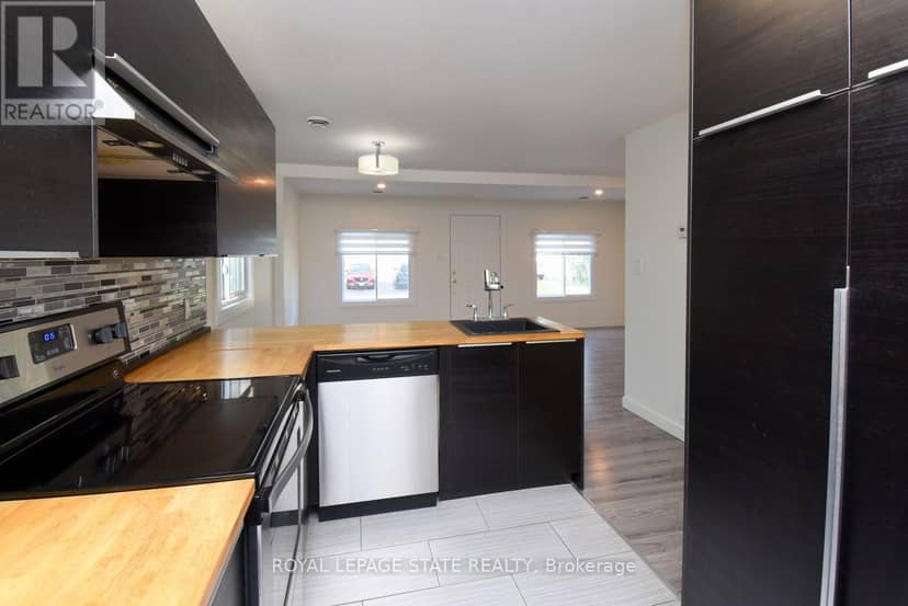 10 Graham Street, St. Catharines, photo 7