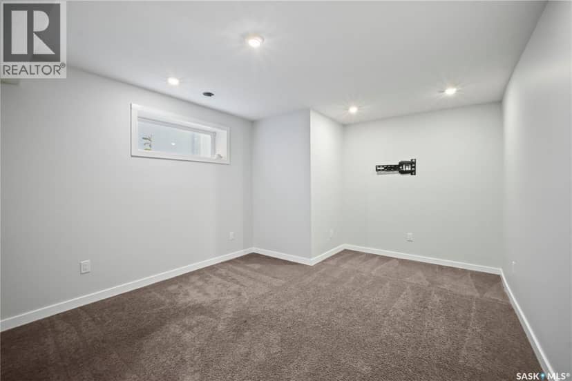 5234 Campling AVENUE — photo 28 of 40