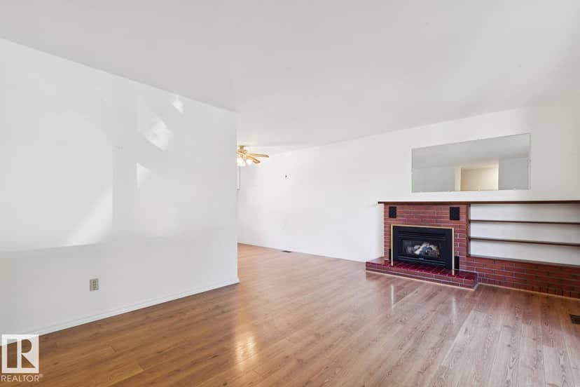 9319 147 ST NW NW — photo 15 of 40