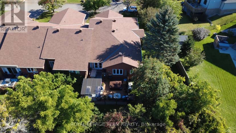 5668 Mahogany Lane, Ottawa, photo 3