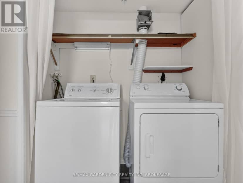 1107 - 7 Gale Crescent — photo 17 of 28