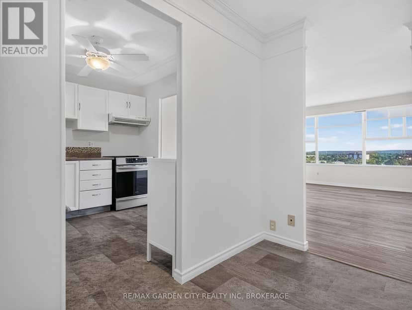 1107 - 7 Gale Crescent, St. Catharines, photo 3