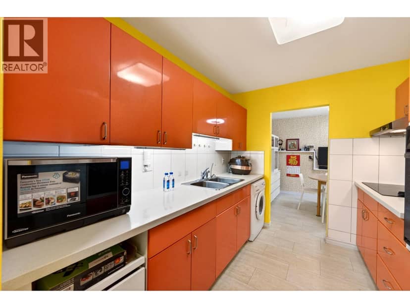 214 7631 STEVESTON HIGHWAY, Richmond, photo 2