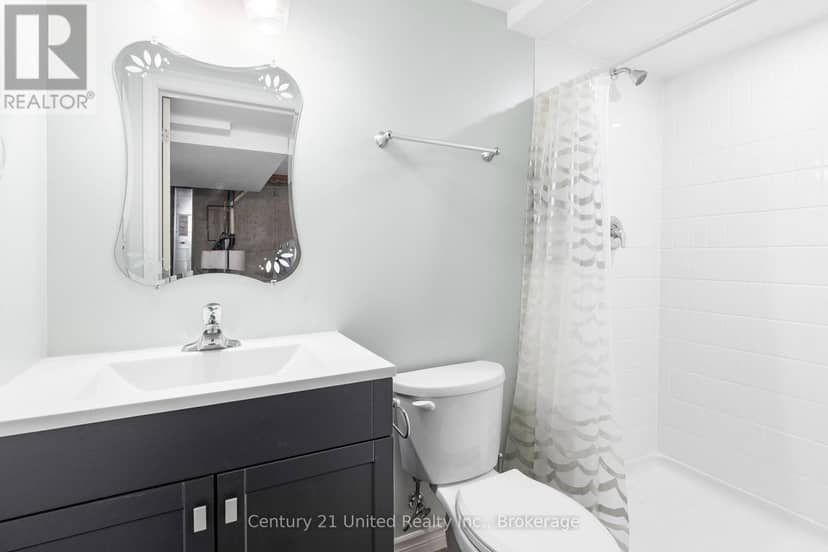 16 - 1087 Ormond Drive — photo 37 of 40