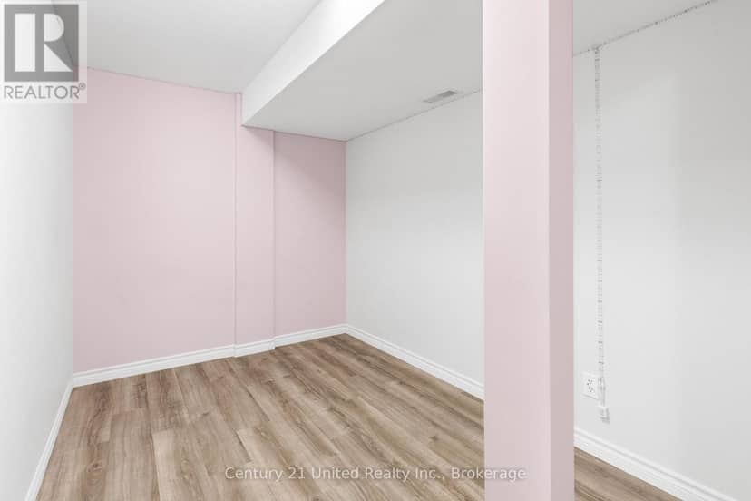 16 - 1087 Ormond Drive — photo 39 of 40