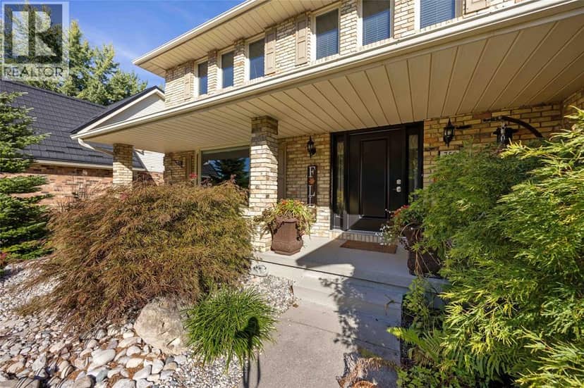 756 St Clair Parkway, St. Clair, photo 2