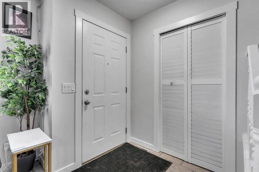 192 Martin Crossing Crescent NE — photo 9 of 40
