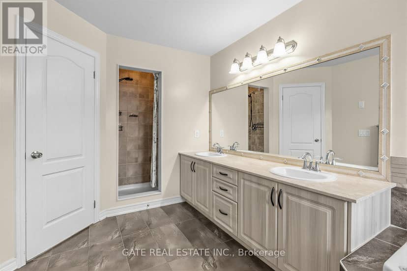 64 McPherson Road — photo 24 of 37