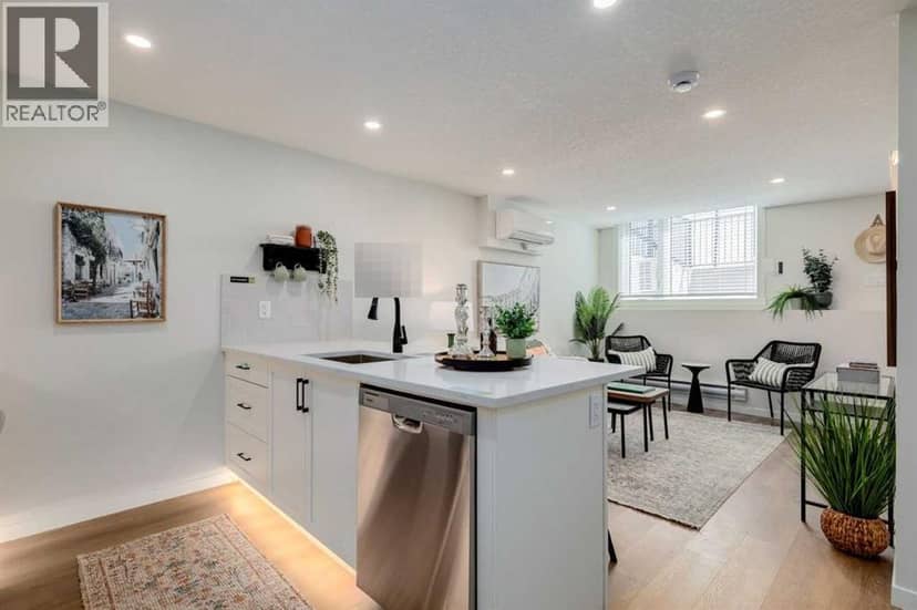 205, 40 Livingston Parade NE, Calgary, photo 7