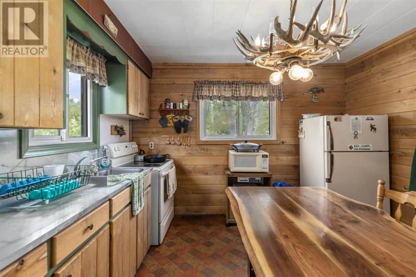 80 Chiblow Lake RD — photo 14 of 40