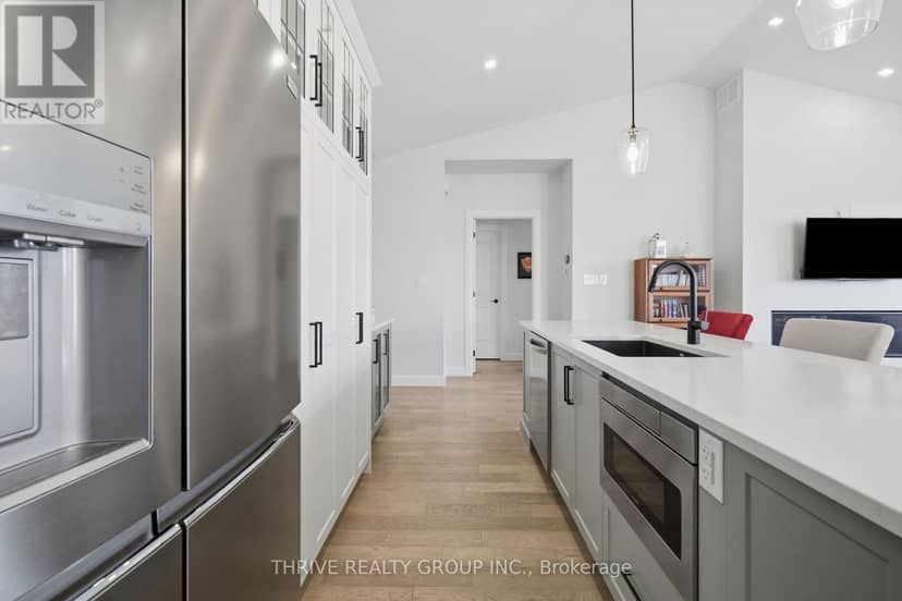 22 - 2650 Buroak Drive — photo 17 of 40