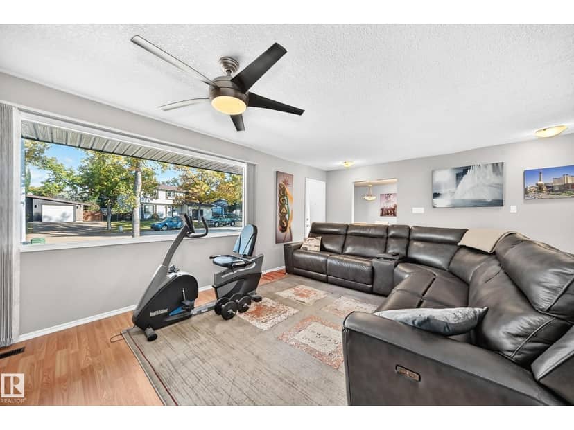 6107 146 AV NW, Edmonton, photo 4