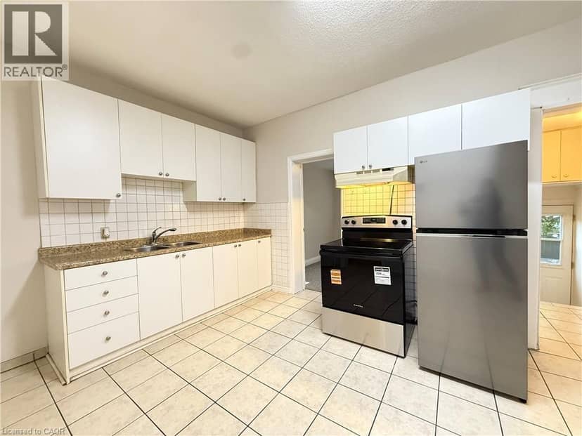 24 SOMERSET Avenue — photo 8 of 35