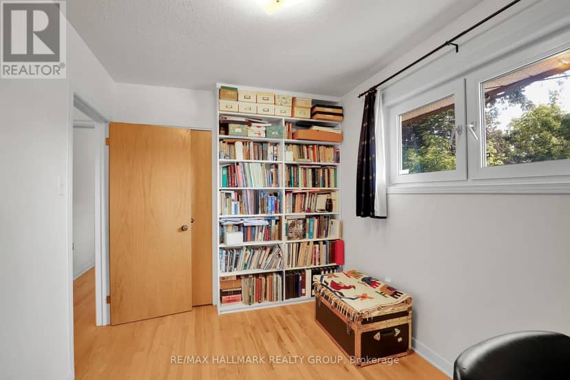 37 Lyall Street — photo 19 of 35